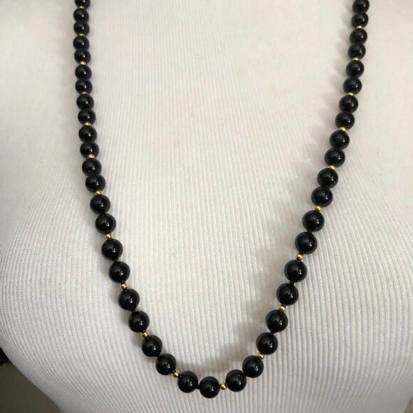 Knotted Cotton Strung Black Glass Bead Necklace - Picture 5 of 8
